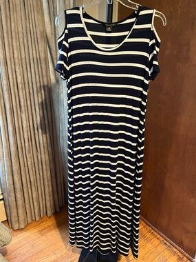 5th & Love Black and White Striped Cold-Shoulder Maxi Dress